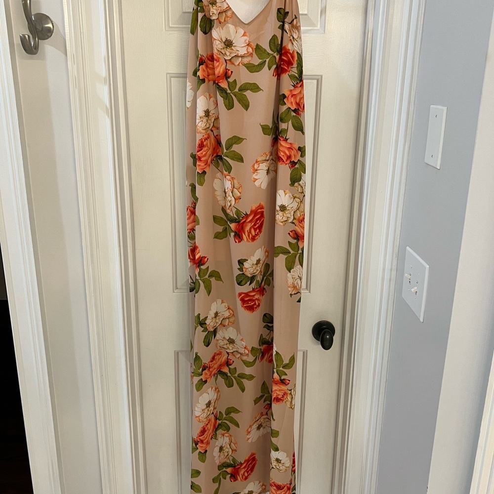 Show me your Mumu blush floral maxi dress size medium